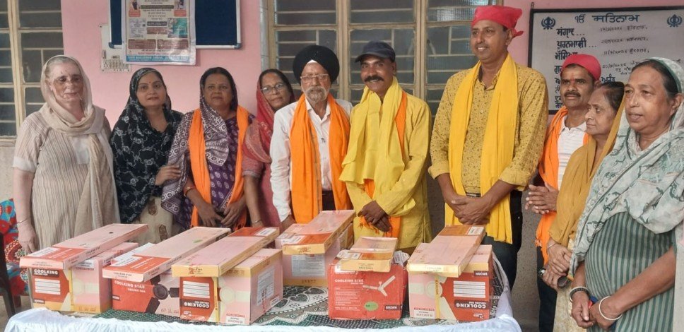 Jamshedpur Bagbera social service : गुरुद्वारा परिसर के नए शेड में लगाए जाएंगे छह सीलिंग पंखे
