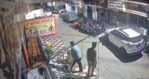 Jamshedpur News: सिदगोड़ा में एयर राइफल से दहशत फैलाने की कोशिश, पुलिस की तत्परता से एयर राइफल जब्त; आरोपी की तलाश जारी 7 Jamshedpur News: सिदगोड़ा में एयर राइफल से दहशत फैलाने की कोशिश, पुलिस की तत्परता से एयर राइफल जब्त; आरोपी की तलाश जारी