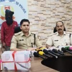 Jamshedpur police in action: बर्मामाइंस में अवैध हथियार के साथ युवक गिरफ्तार, देशी कट्टा और पांच गोलियां बरामद 2 Jamshedpur police in action: बर्मामाइंस में अवैध हथियार के साथ युवक गिरफ्तार, देशी कट्टा और पांच गोलियां बरामद